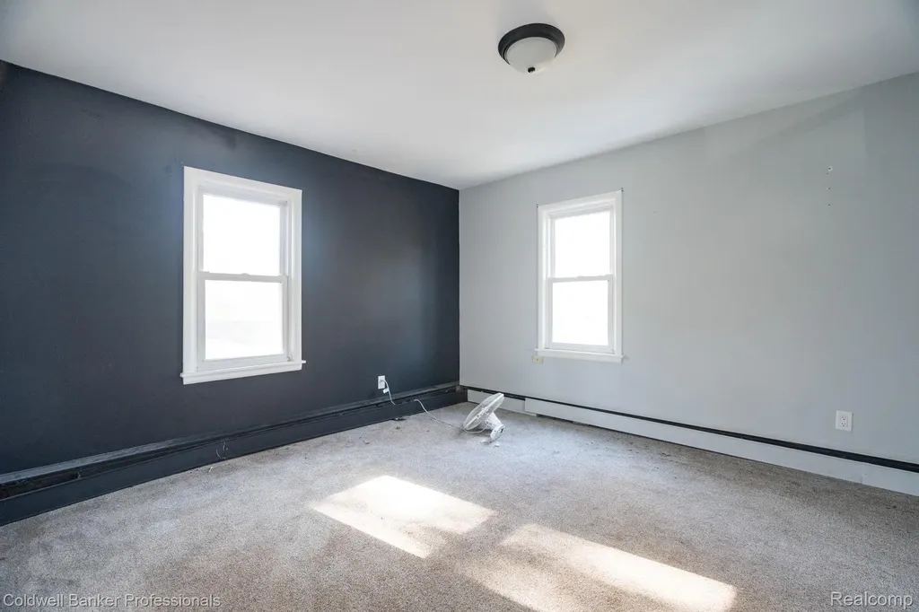 1290 Bablon Drive White Lake Charter Township MI 48386