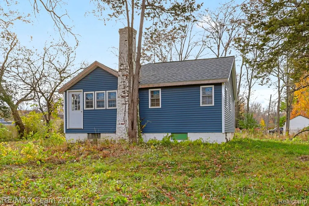 14060 Martinsville Road Van Buren Charter Township MI 48111