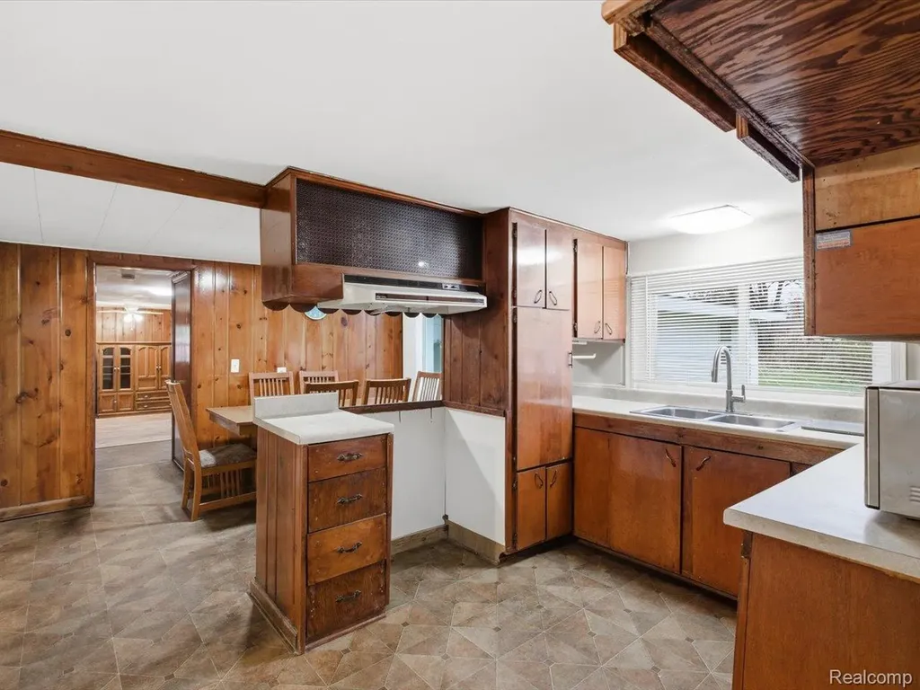 3076 Krafft Road Fort Gratiot Charter Township MI 48059