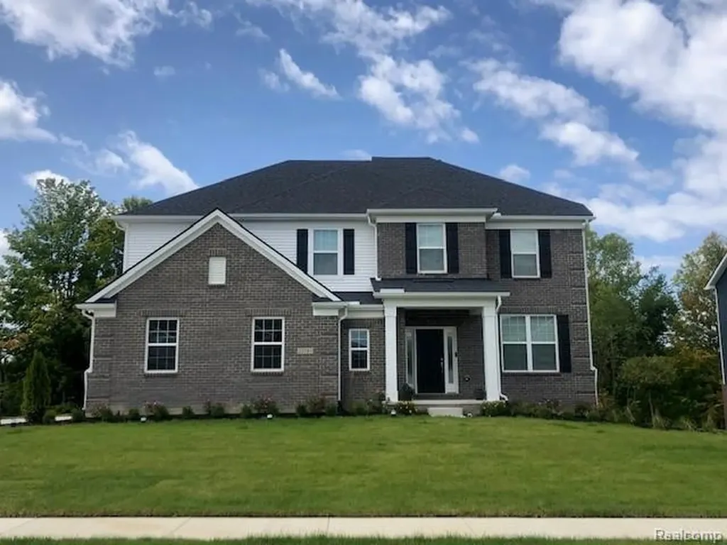 58591 Selma Drive Lyon Charter Township MI 48178