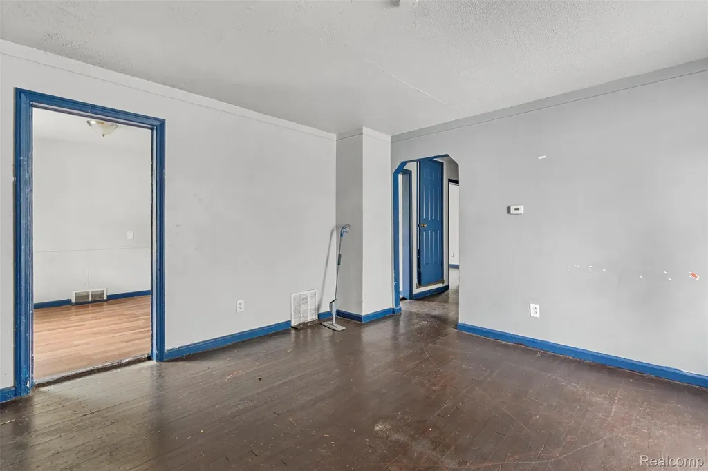 19324 Buffalo Street Detroit City MI 48234