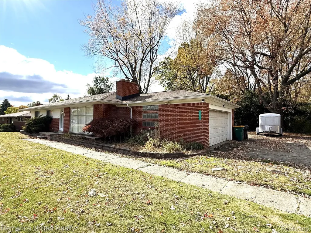 28231 Farmington Road Farmington Hills City MI 48334