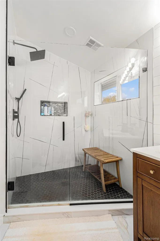 7408 Westbury Boulevard West Bloomfield Charter Township MI 48322
