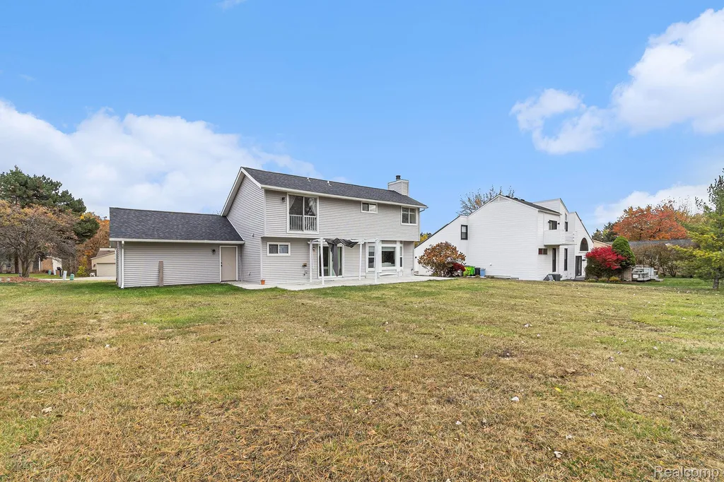 7408 Westbury Boulevard West Bloomfield Charter Township MI 48322