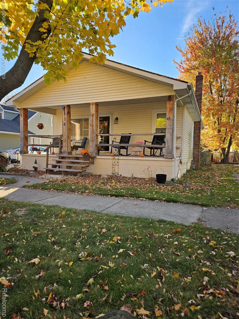 814 Saint James Street Marysville City MI 48040