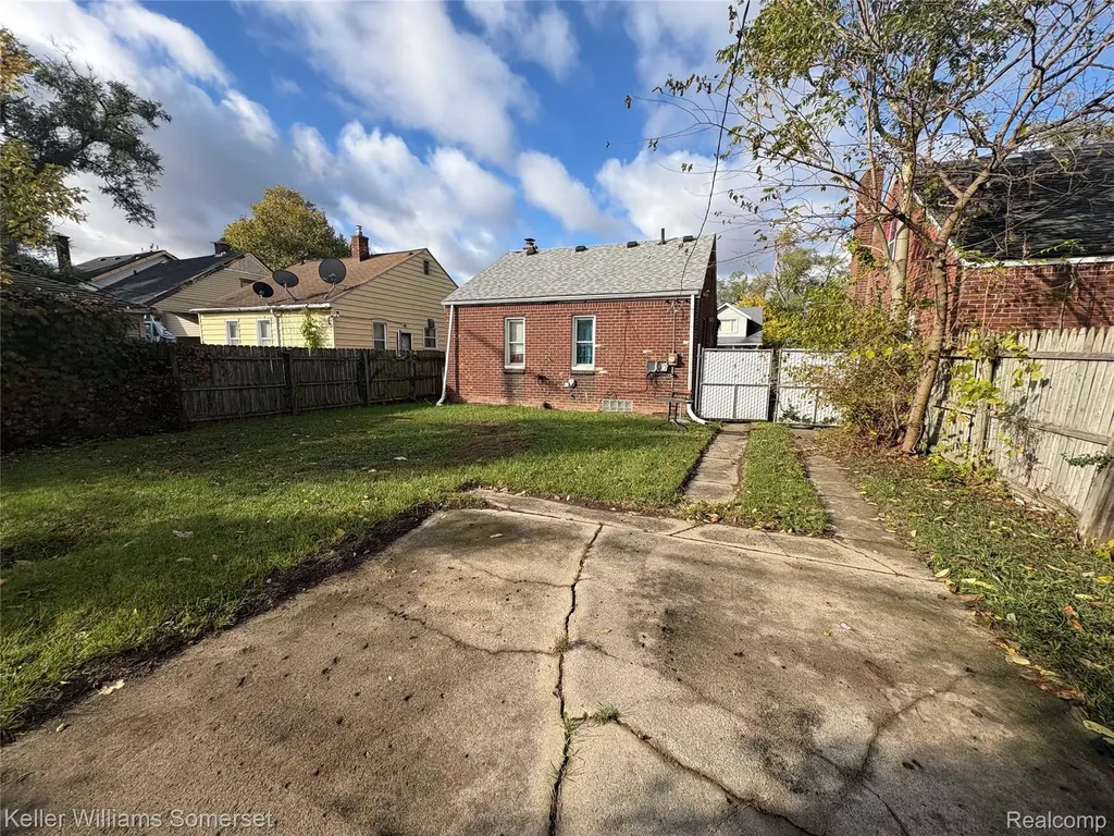 13230 Whitcomb Street Detroit City MI 48227