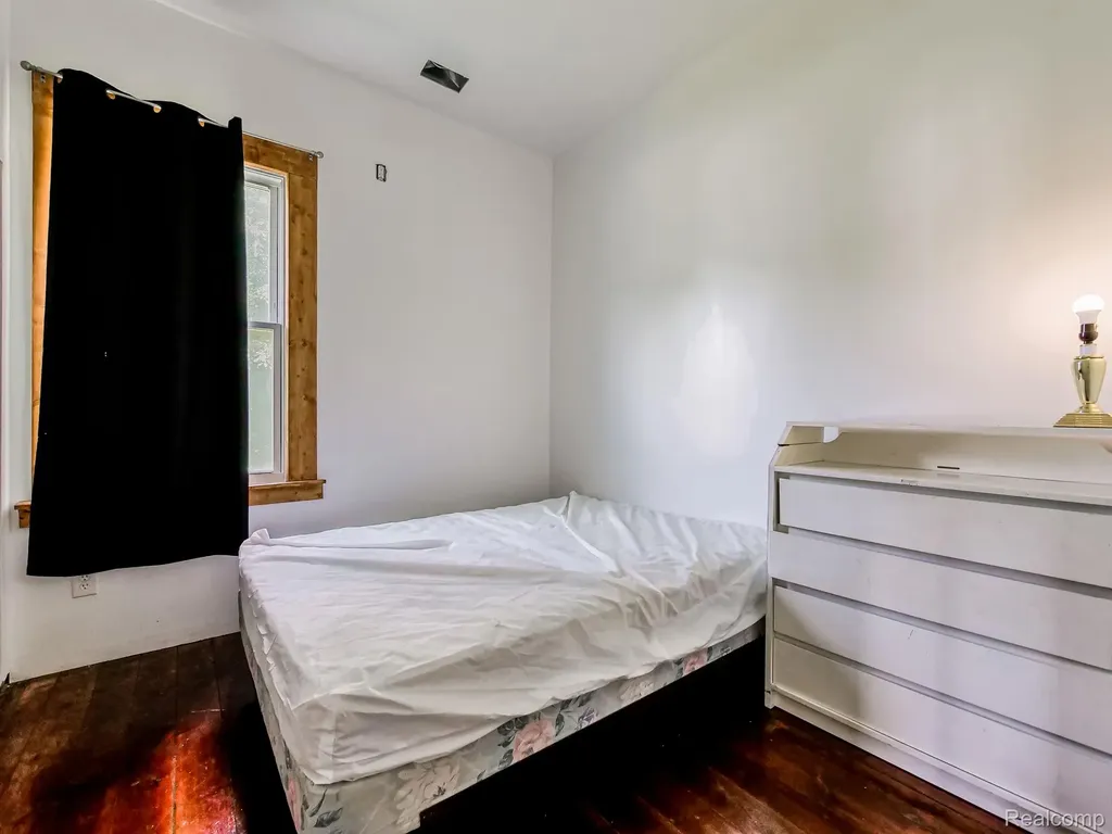 463 S Junction Street Detroit City MI 48209