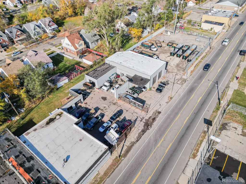 15735 Schaefer Detroit City MI 48227