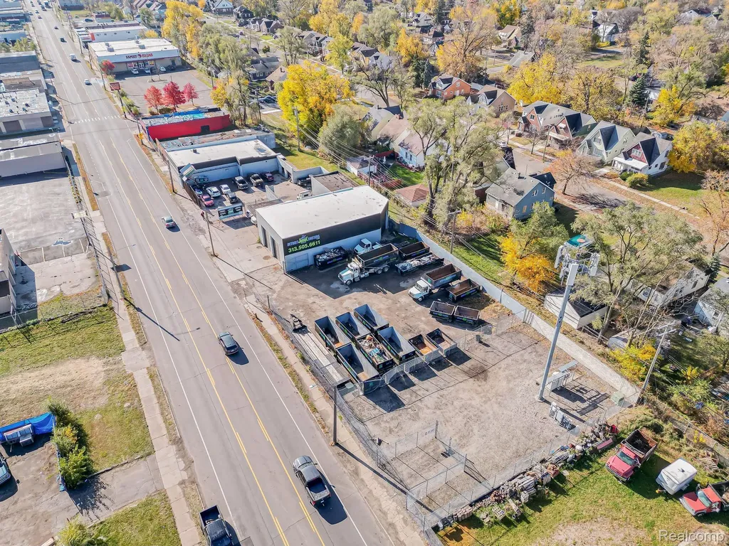 15735 Schaefer Detroit City MI 48227
