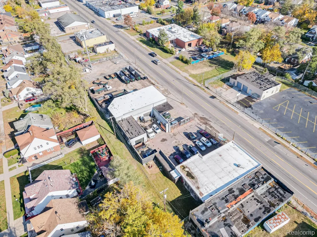 15735 Schaefer Detroit City MI 48227