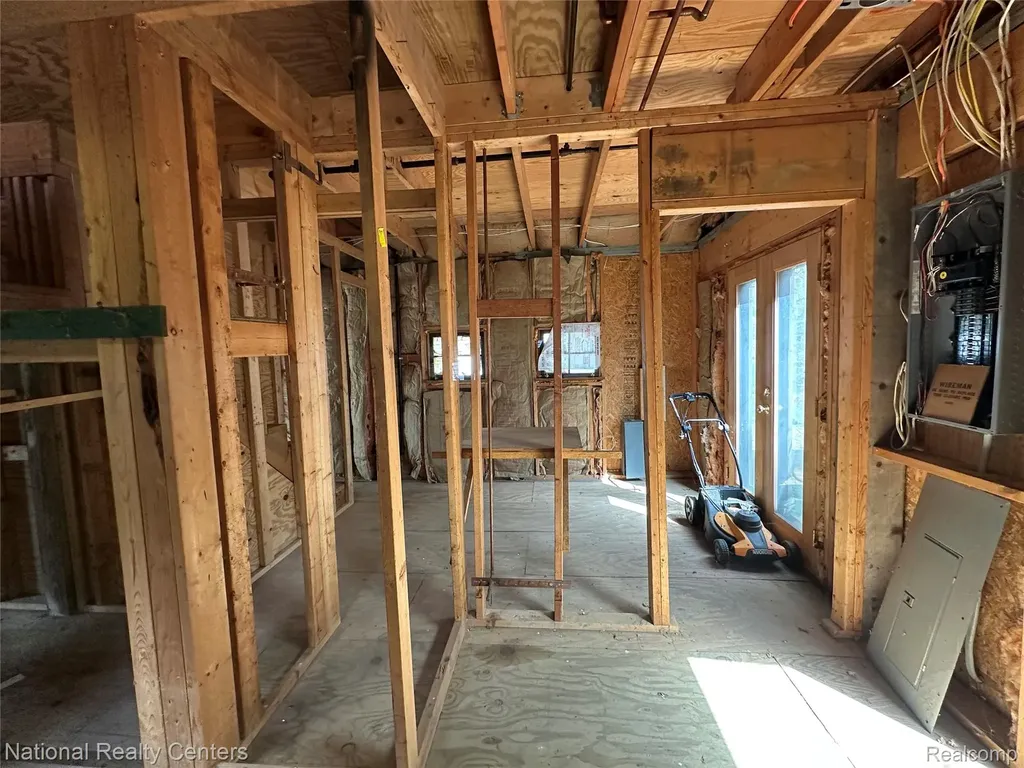 12063 Kirby Lane Green Oak Township MI 48178