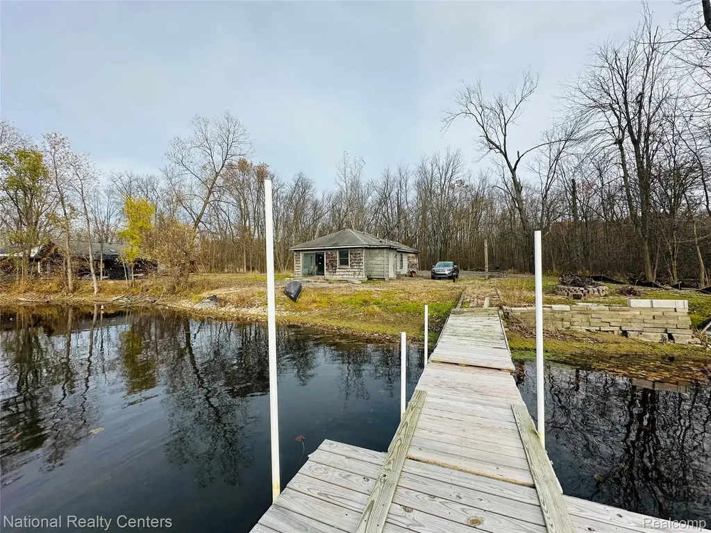 12063 Kirby Lane Green Oak Township MI 48178