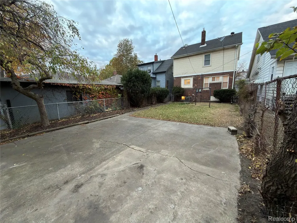 311 Richter Street River Rouge City MI 48218