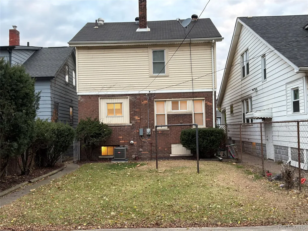 311 Richter Street River Rouge City MI 48218