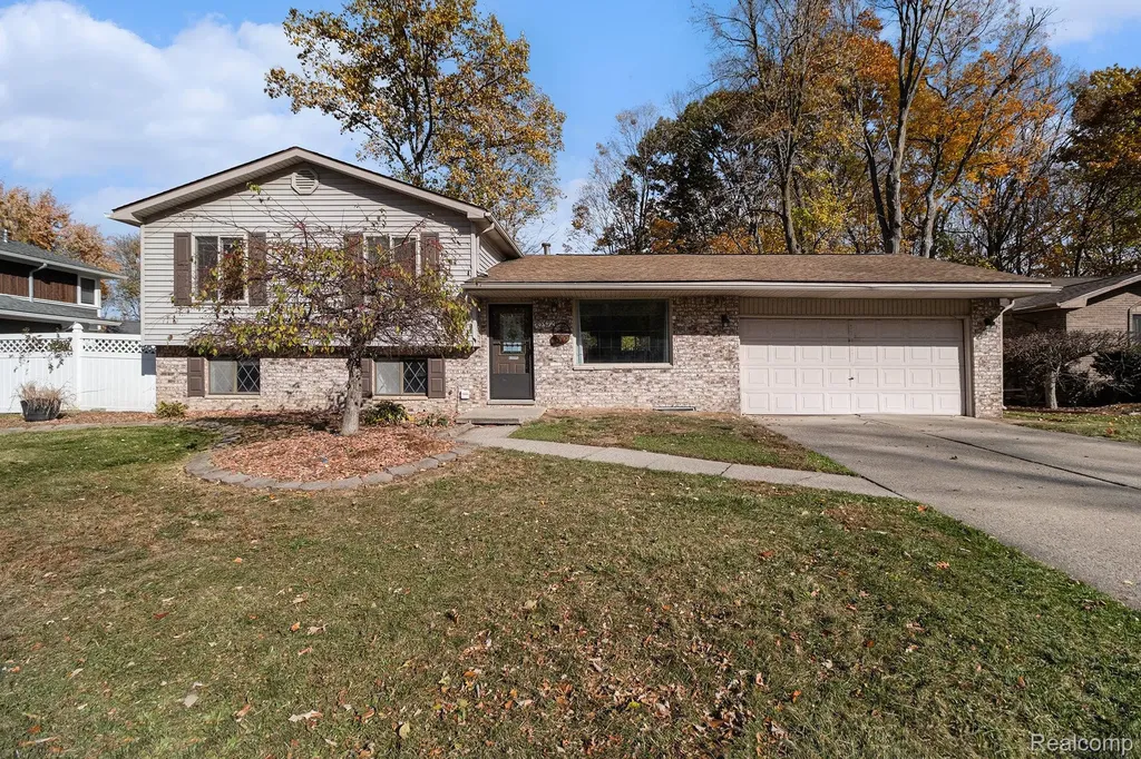52372 D W Seaton Drive Chesterfield Township MI 48047