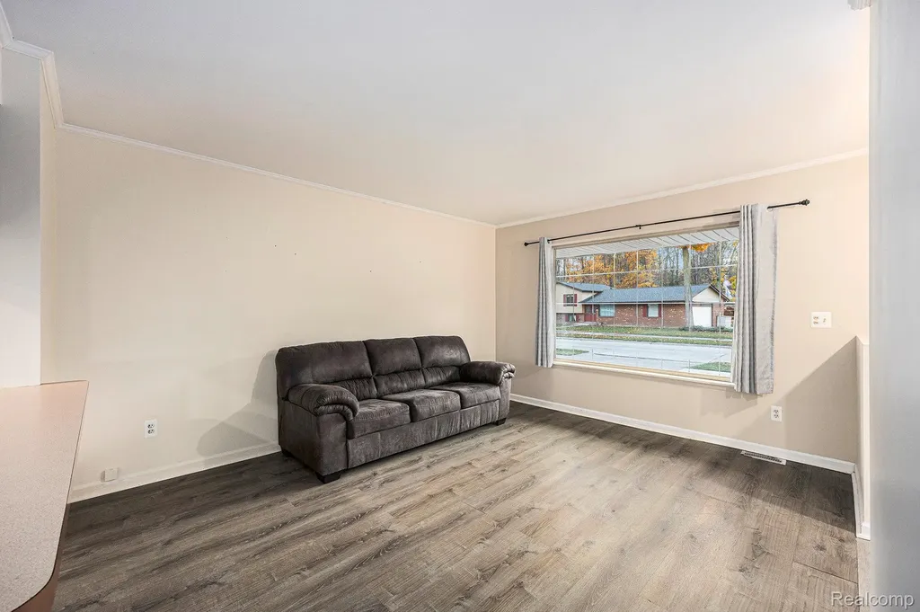 52372 D W Seaton Drive Chesterfield Township MI 48047