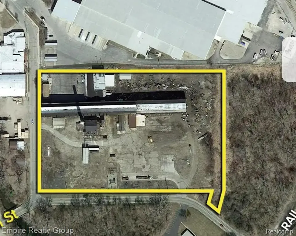 665 Hupp Avenue Jackson City MI 49203