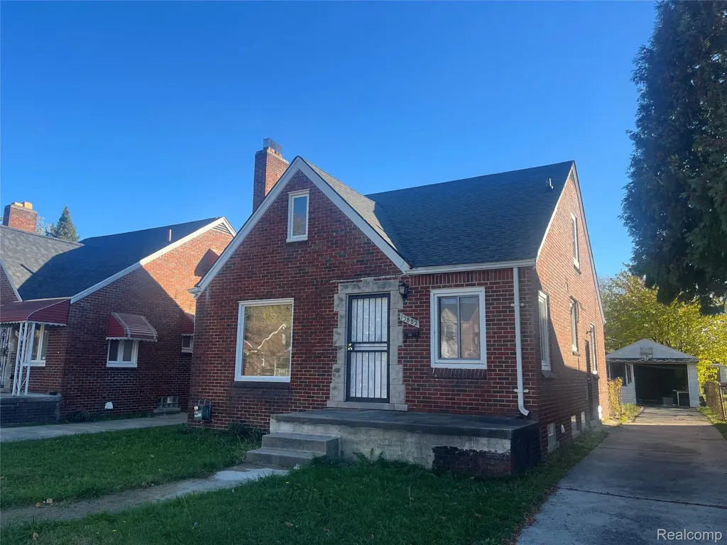 13882 Fairmount Drive Detroit City MI 48205