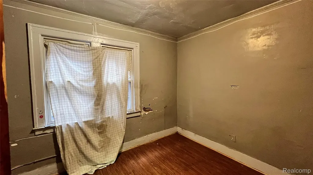 4901 Whitfield Street Detroit City MI 48204