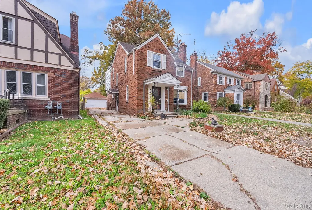 5061 Bishop Street Detroit City MI 48224