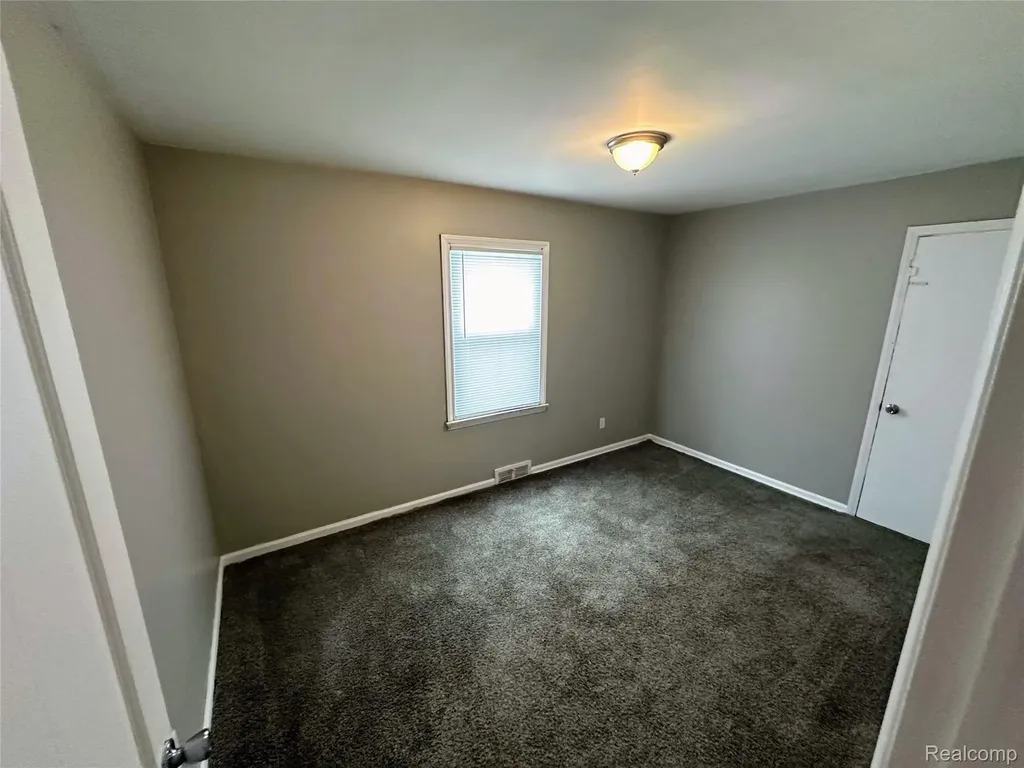 16503 Sussex Street Detroit City MI 48235