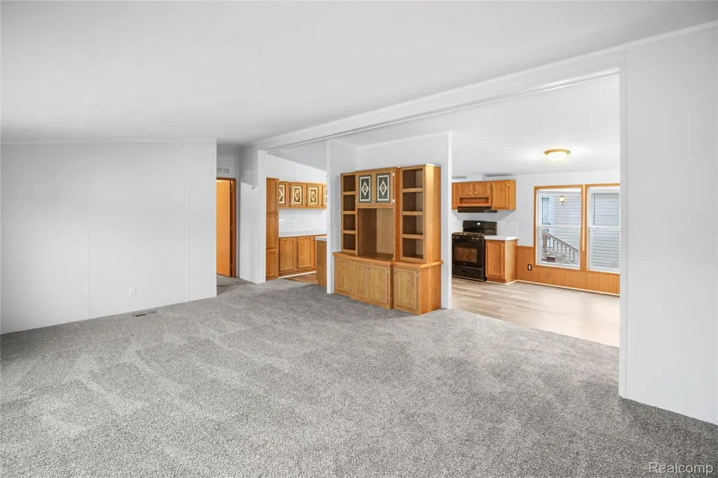 328 White Oak Lane Augusta Charter Township MI 48190
