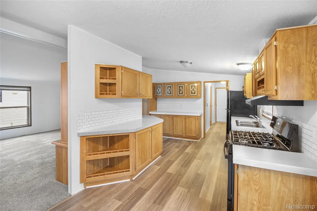 328 White Oak Lane Augusta Charter Township MI 48190
