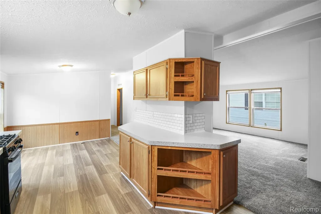 328 White Oak Lane Augusta Charter Township MI 48190