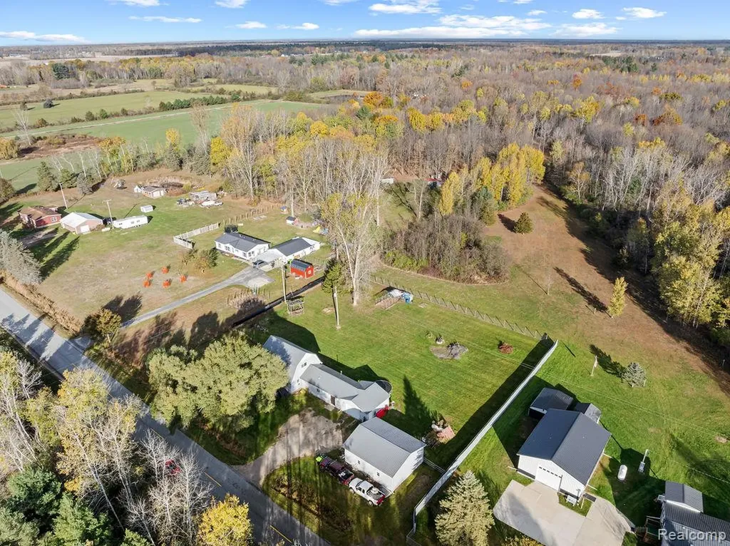 4576 W Baker Road Warren Township MI 48618