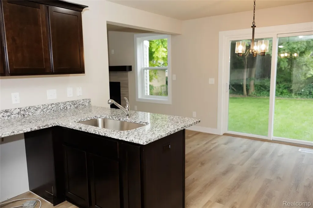 23207 Dale Allen Drive Clinton Charter Township MI 48035