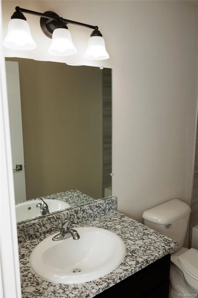 23207 Dale Allen Drive Clinton Charter Township MI 48035