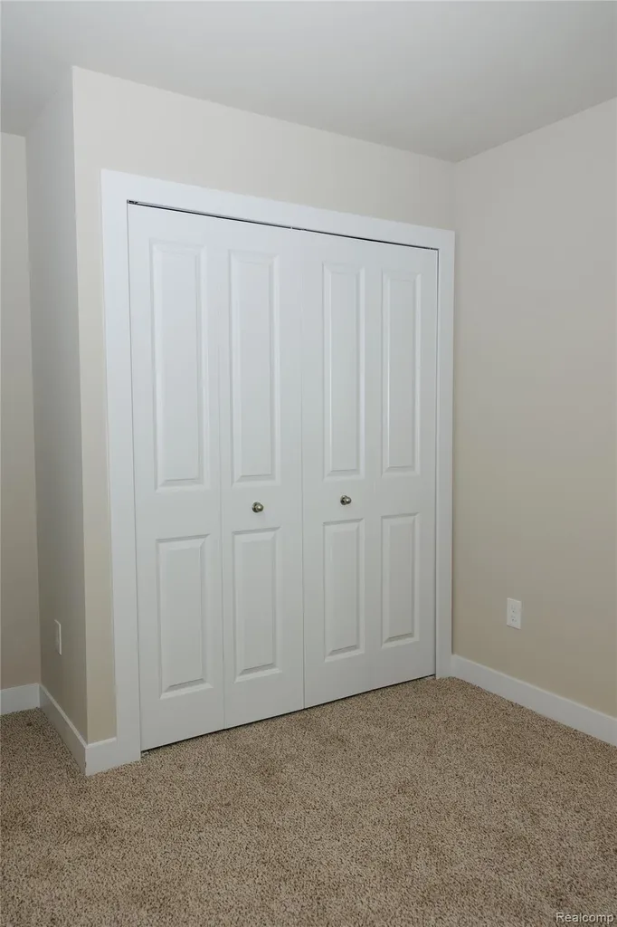 23207 Dale Allen Drive Clinton Charter Township MI 48035