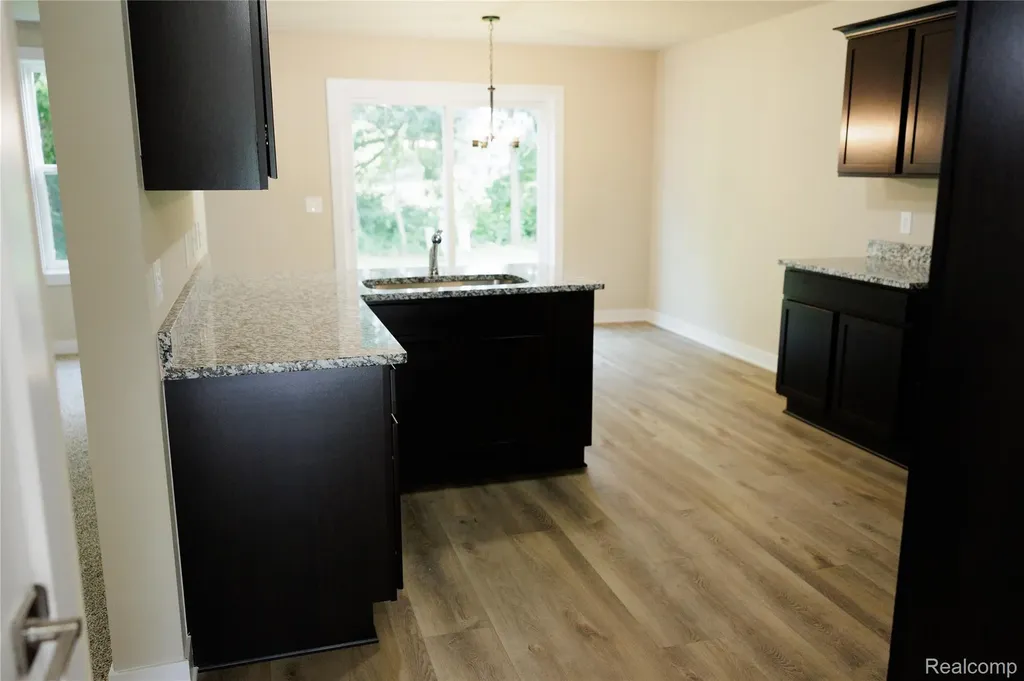 23207 Dale Allen Drive Clinton Charter Township MI 48035