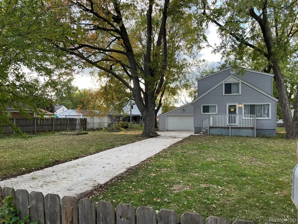 5894 Balfour Avenue Allen Park City MI 48101