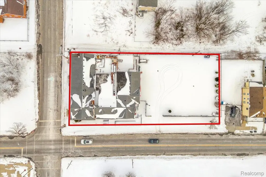 2670 Chalmers Street Detroit City MI 48215