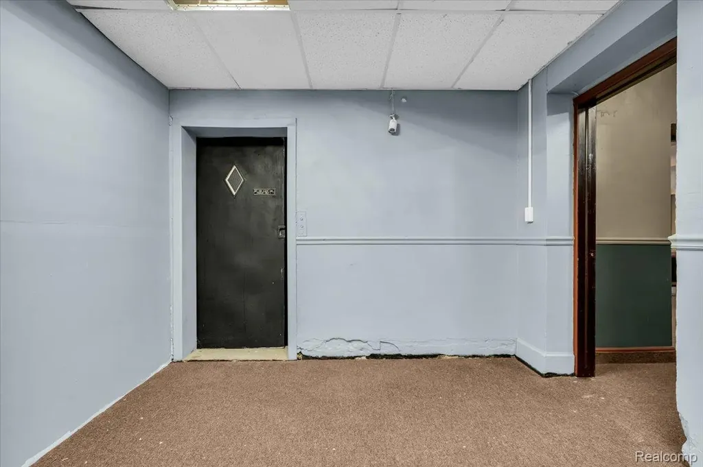 2670 Chalmers Street Detroit City MI 48215