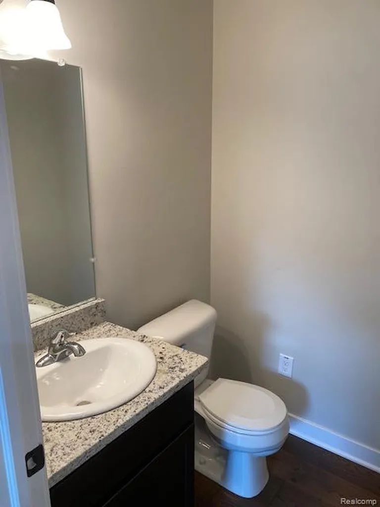 21600 Elmway Drive Clinton Charter Township MI 48035