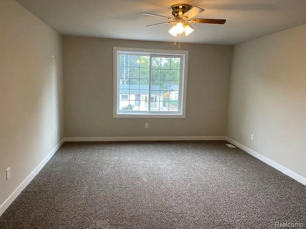 21600 Elmway Drive Clinton Charter Township MI 48035
