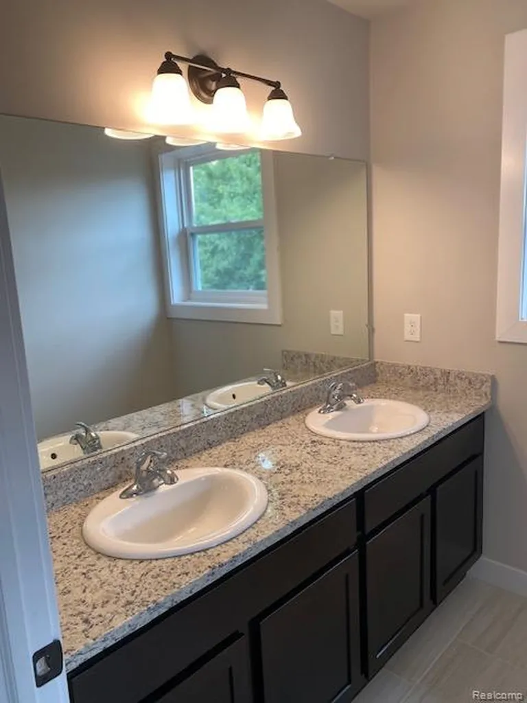 21600 Elmway Drive Clinton Charter Township MI 48035