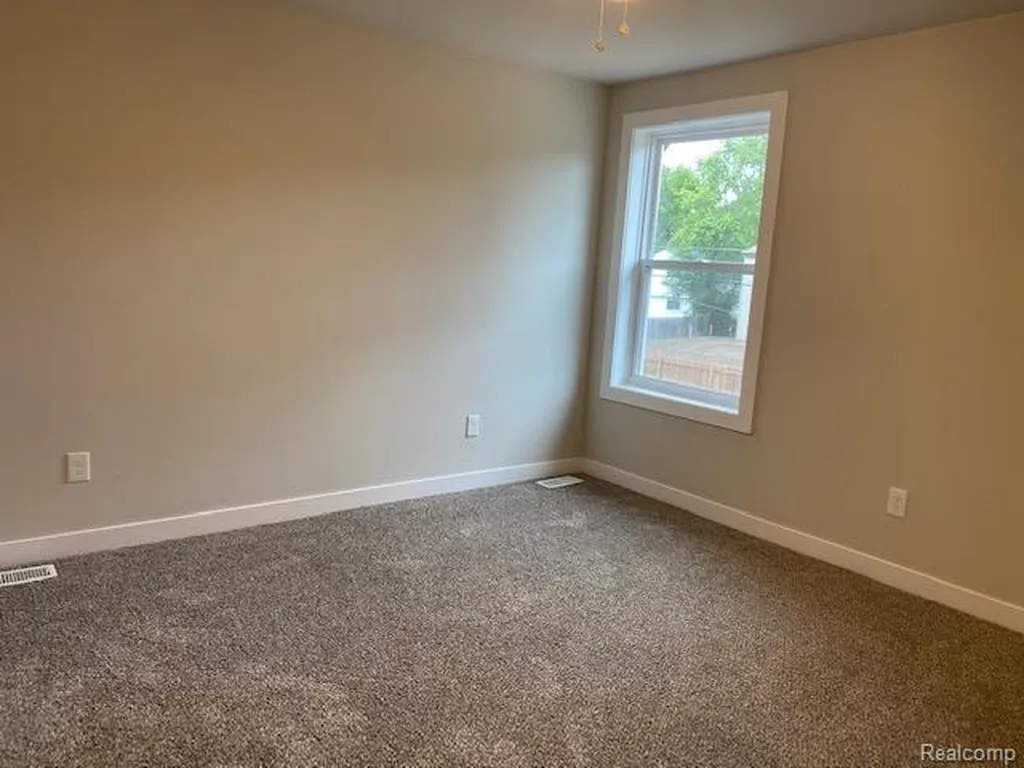 21600 Elmway Drive Clinton Charter Township MI 48035