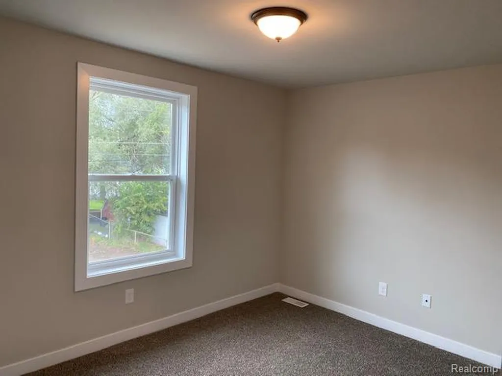21600 Elmway Drive Clinton Charter Township MI 48035