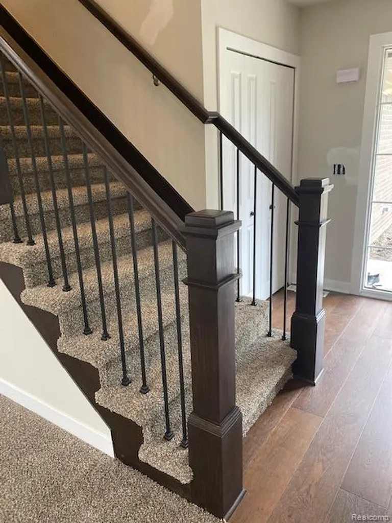 21600 Elmway Drive Clinton Charter Township MI 48035