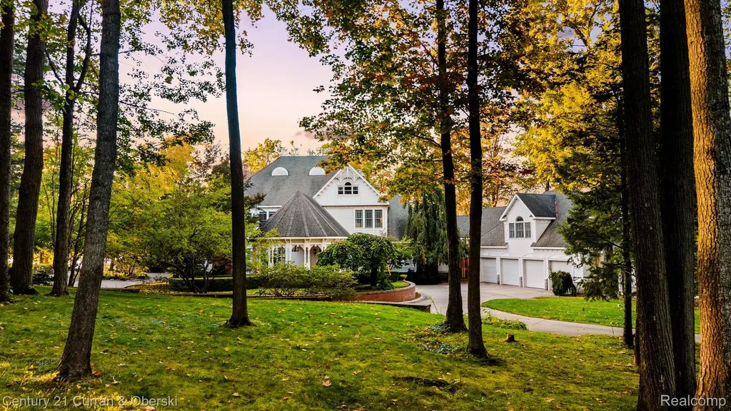 3063 Red Pine Point Drive Mullett Township MI 49749