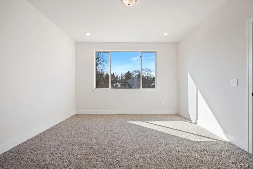 7110 Dryden Road Almont Township MI 48003