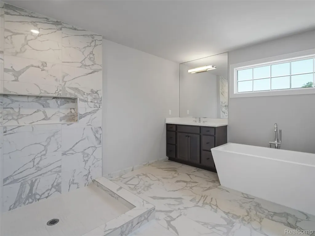 3941 Capstan Court Troy City MI 48083