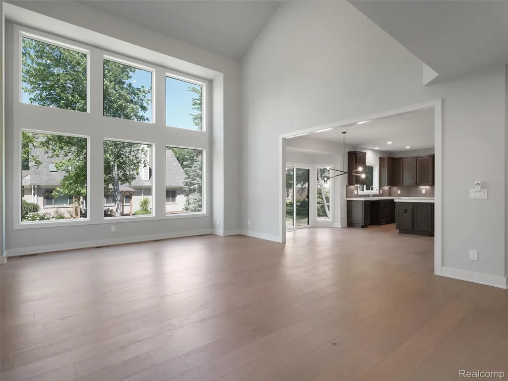 3941 Capstan Court Troy City MI 48083