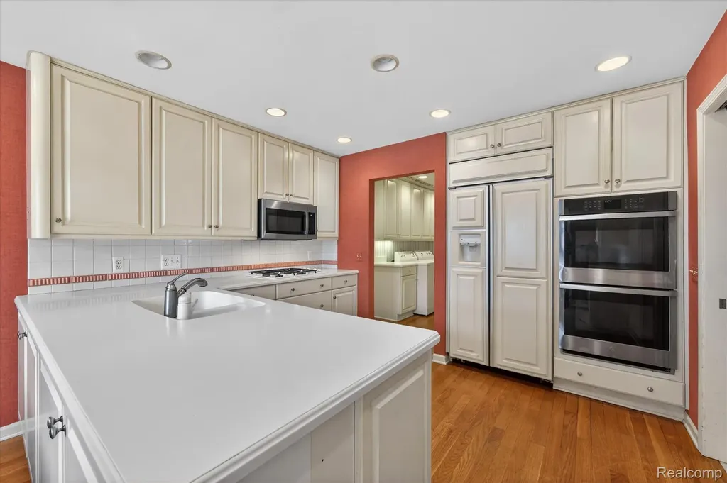 1193 Timberview Trail Bloomfield Hills City MI 48304