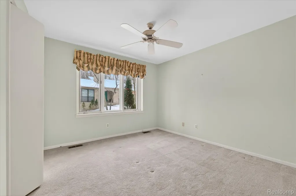 1193 Timberview Trail Bloomfield Hills City MI 48304