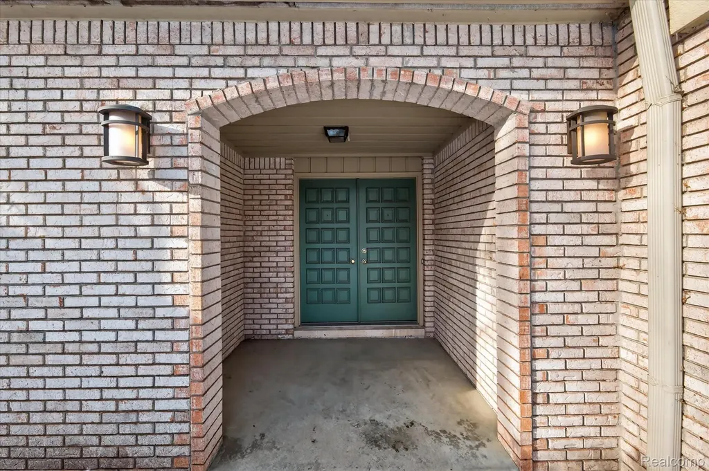 1193 Timberview Trail Bloomfield Hills City MI 48304