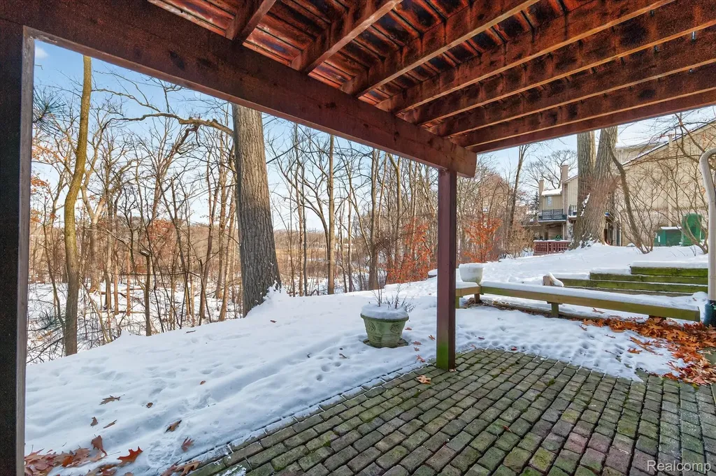 1193 Timberview Trail Bloomfield Hills City MI 48304